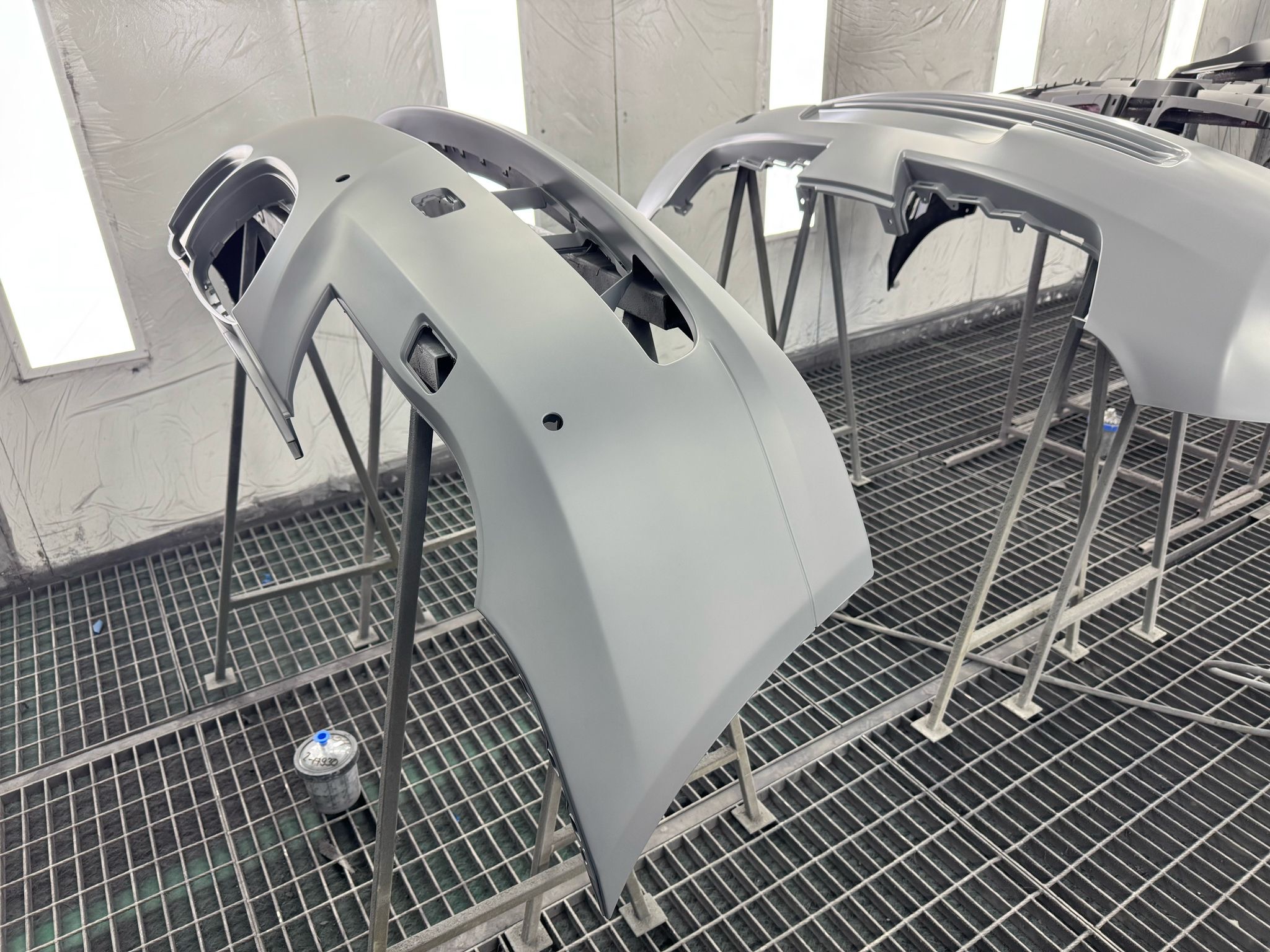 Come si riconoscono i ricambi auto verniciati di qualità?