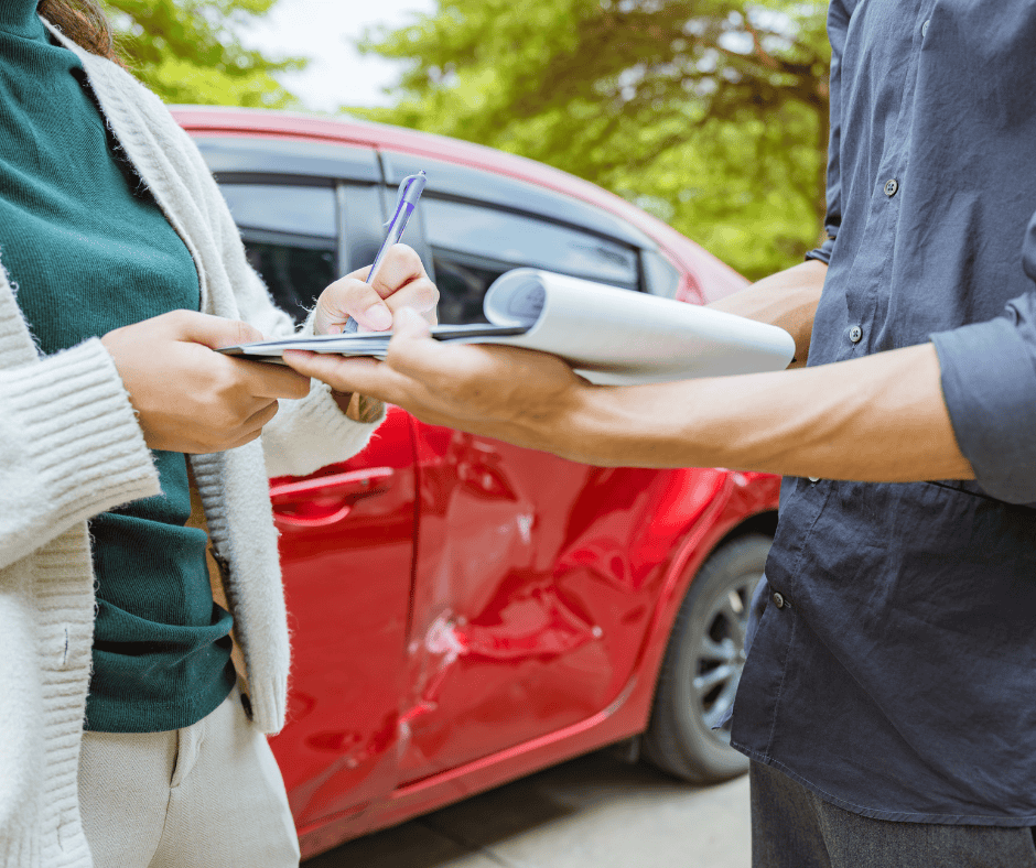 A cosa prestare attenzione quando si redige una dichiarazione dopo un incidente?