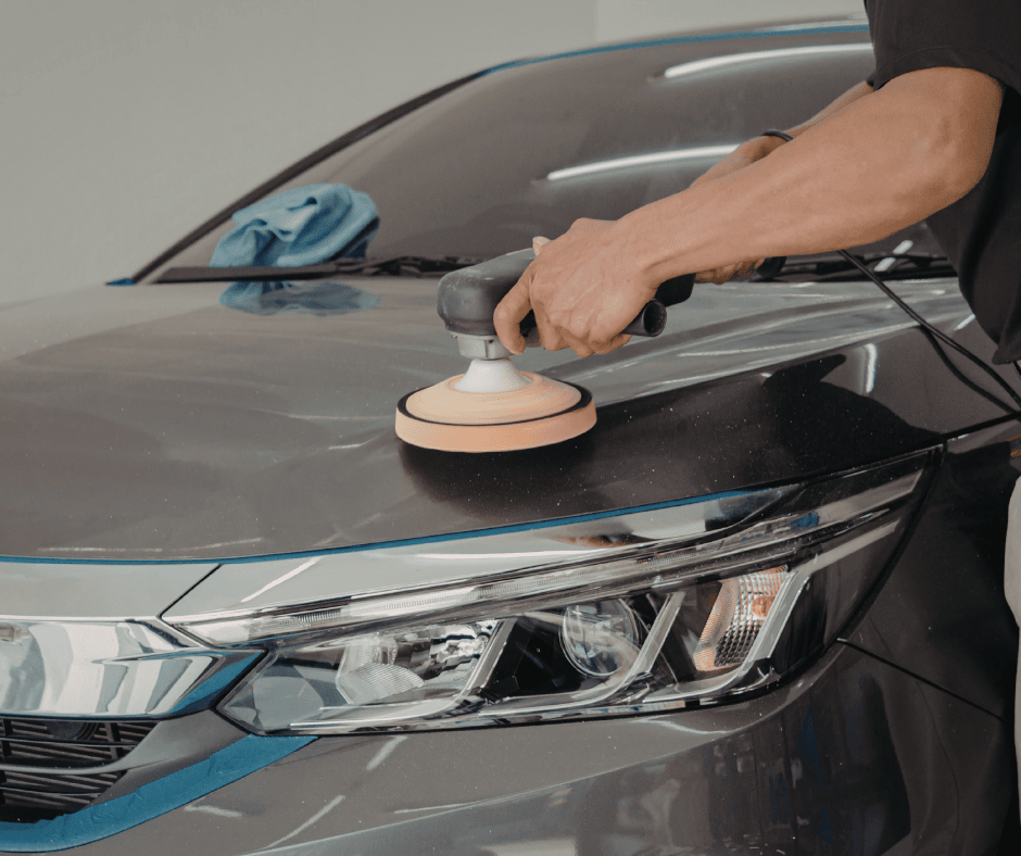 Quanto tempo richiede il montaggio e lo smontaggio del cofano dell’auto?